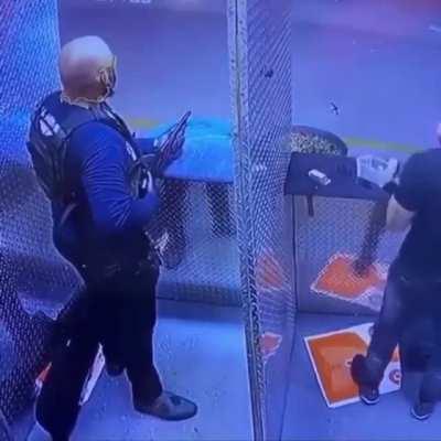 HMB while I try this cool pose I saw on this show