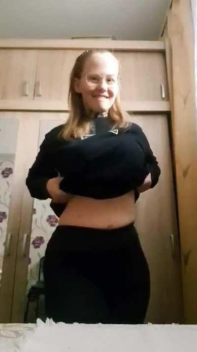 You see a girl in a normal sweatshirt somewhere at a meeting and suddenly. Tadam! Surprise. heh