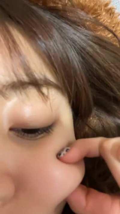 Never knew a gif could bring me so much pain☹️