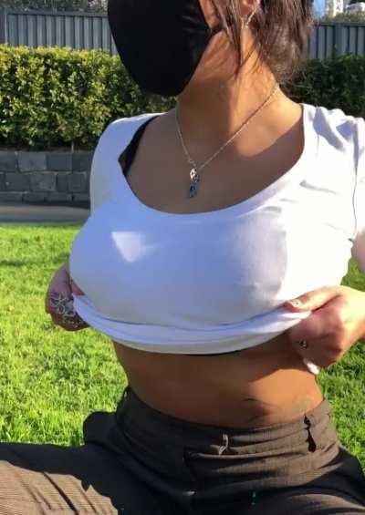 you think anyone at the golf club saw my titty drop? 🙈