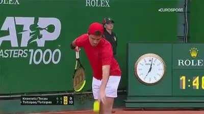 22 bounces on match point by Petros Tsitsipas (@tennis_gifs)
