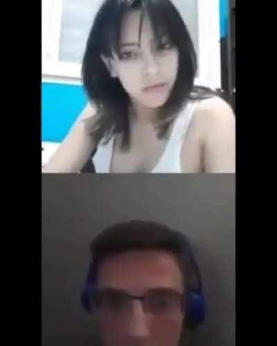 Muy simp 😡😡👿