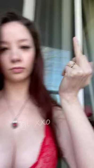 Sweatshirt hides the curves well 💓