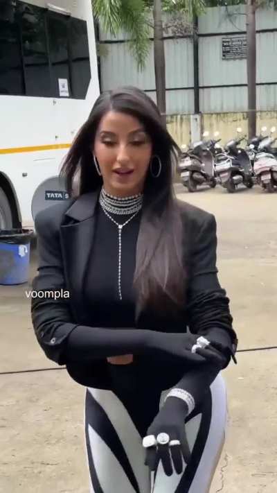 Nora Fatehi and her exceptional 🍑🍑