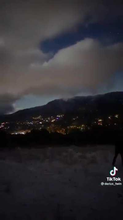 Light painting Santa on his sleigh