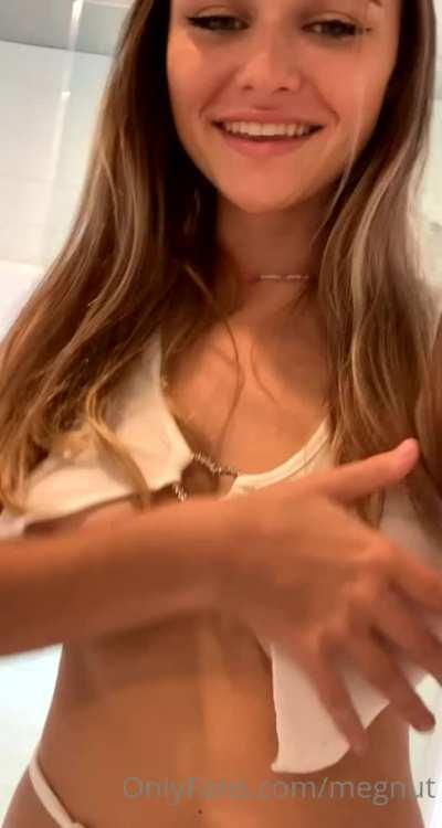 M€gnutt latest Onlyfans mega pack link in comments