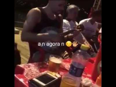 amigos que tristeza😭😭