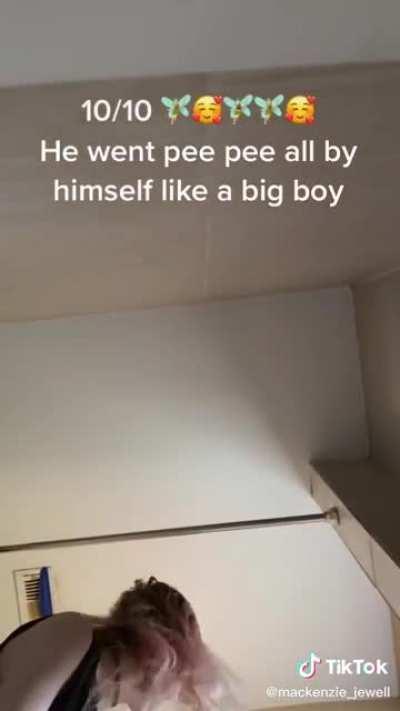 Hey want to see a bitch actively mock her autistic brother? No? Good for you cos I sure dont.