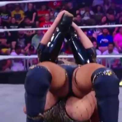 Thea Hail vs. Jacy Jayne