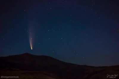 Comet NEOWISE rising over Grizzly Peak near Ashland, Oregon