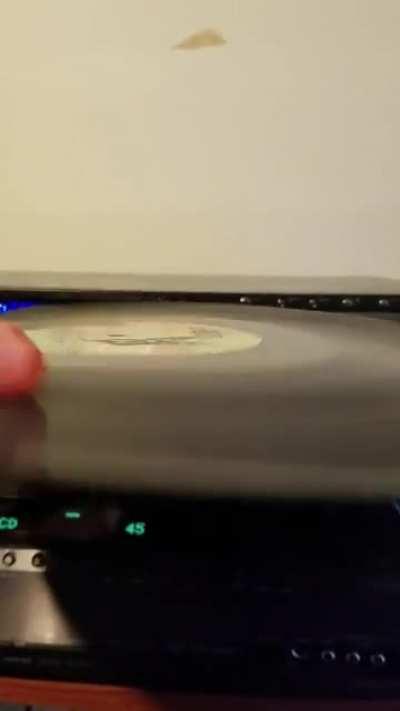 New grail doesnt fit in record player?? Help???