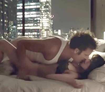 Imagine Amanda Seyfried riding you like this