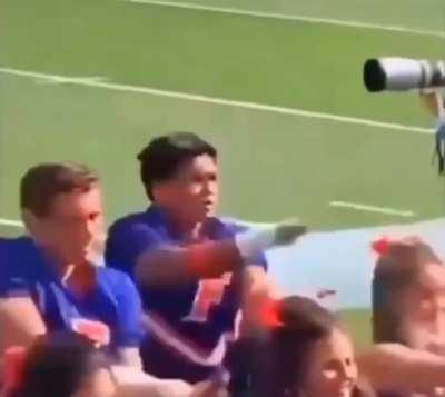 I guess it smells like teen spirit