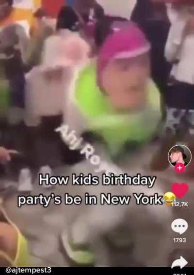 That nigga buz 😹😹💫