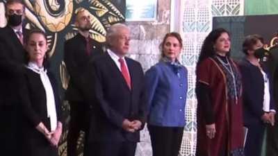 Ese compa ya está muerto....