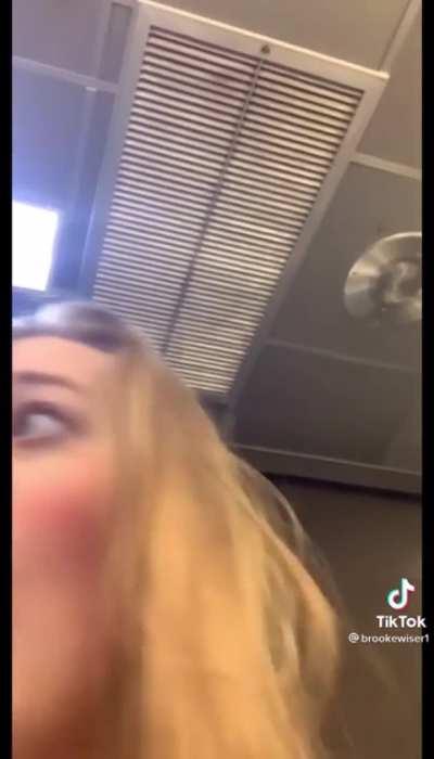 Waffle house freakout !