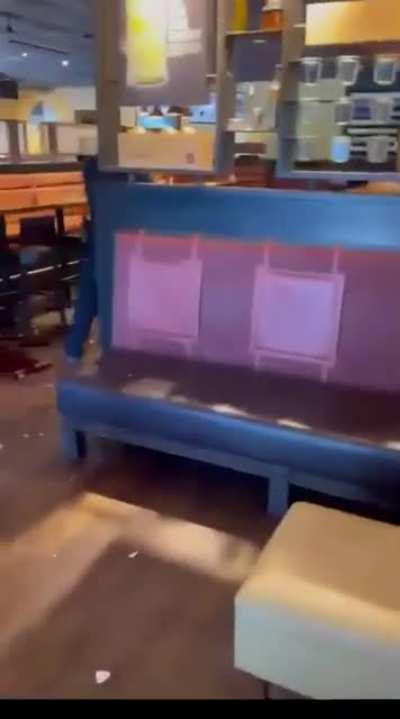 Naked Florida woman, smashes up Outback Steak House and Moji Grill in Ocala yesterday
