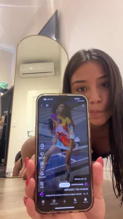 i want your cum on my tits but i need it in my pussy so you pick