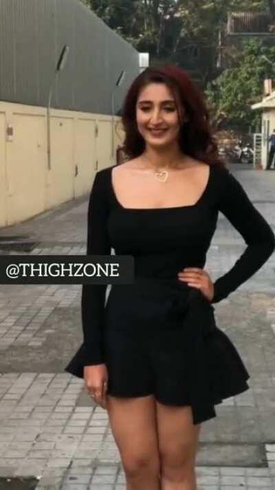 Dhvani Bhanushali in a short skirt on a windy day. Christmas for thigh lovers 🔥
