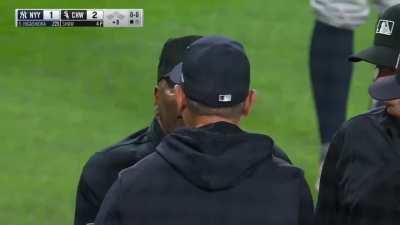 [Highlight] [Highlight] Aaron Boone gets tossed and gets his money's worth