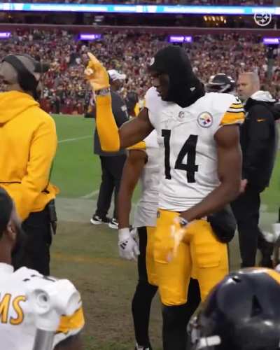 Pickens is a fan of Mike Williams