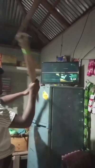 Weakest electrician in India