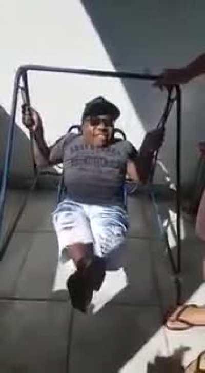 igual uma tortuguita lkkkkkkkkkk