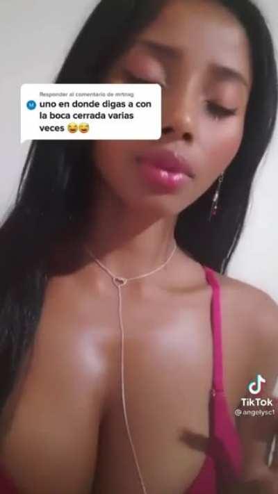 She like to bounce big Colombian tits