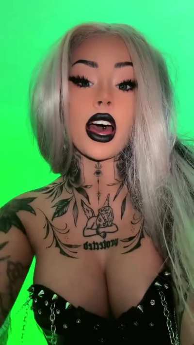 EmiliaJolie #Inkgirl 💀❤️