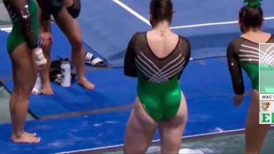 Eastern Michigan 🦅had the BEST Leo’s (Bright Green💚🤍)