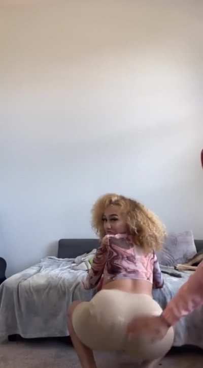 friendstwerking - Video #1200