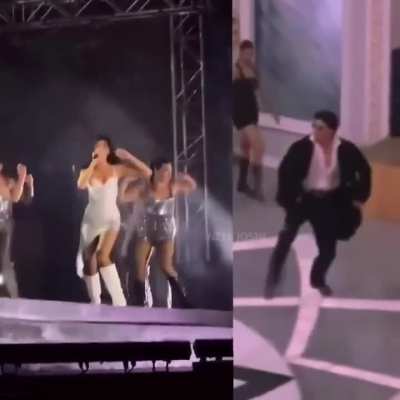 Dua Lipa chose to do some similar steps to what SRK has done in the original song from the movie.  During the mash up bit.  ( didn’t realise it till someone put them side by side in this clip ). 