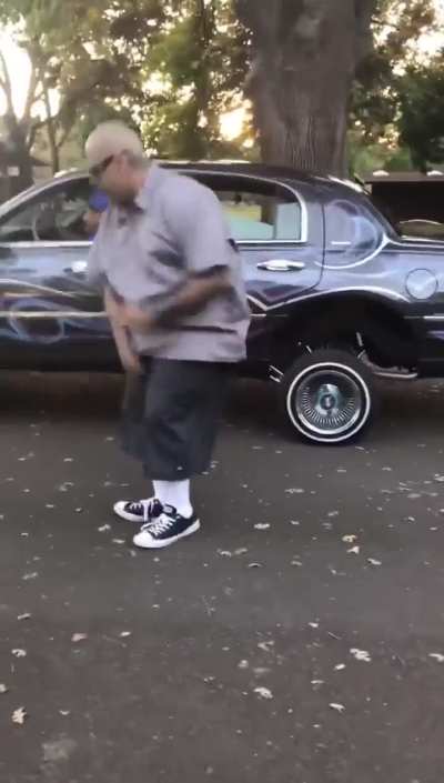 WAKE THE HELL UP GUYS! IT'S OPENING DAY!!! TIME TO GO BACK-TO-BACK!! LET'S GOOOO!!!!!