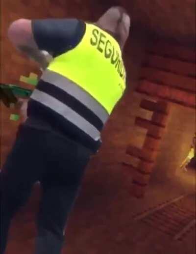 sla cara imagina um título foda ae