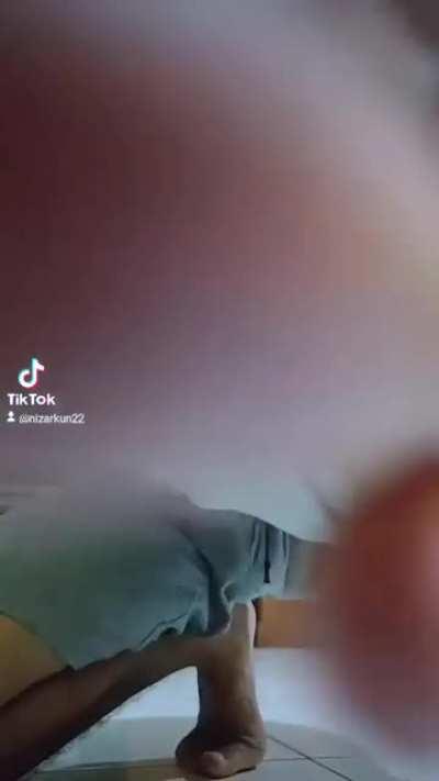 I don’t like the first dude