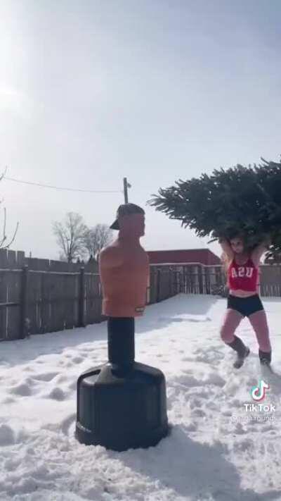 Another one from what may be my favorite cool Chick. This girl is metal as fuck🎸🎸🎸