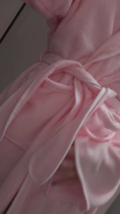 Tale says hello kitty girls are crazy and fuck good :0