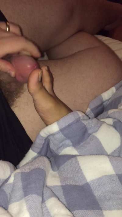 Fucking Filipina MILF's Toes