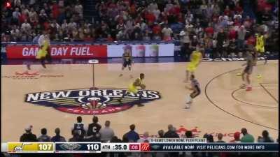 [Highlight] Markkanen comes out of nowhere to save the insanely errant pass from Clarkson, sends it back to Clarkson for the 3 to send the game to OT