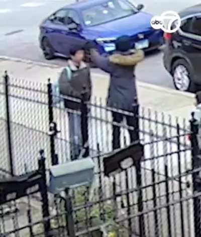 Teens rob a father on his way to take his daughter trick or treating