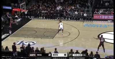 [Highlight] KD drills the middy with defender right up in his grill, then Ben Simmons steals the ball for a wide open dunk