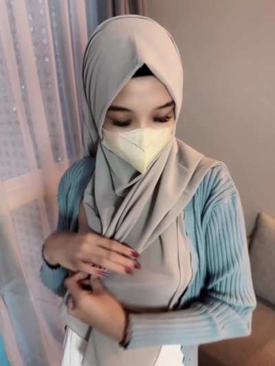 Do you choose to lick or fuck