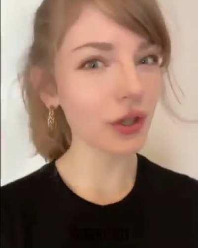 Hold up.. Ashley Graham is REAL?!?! 