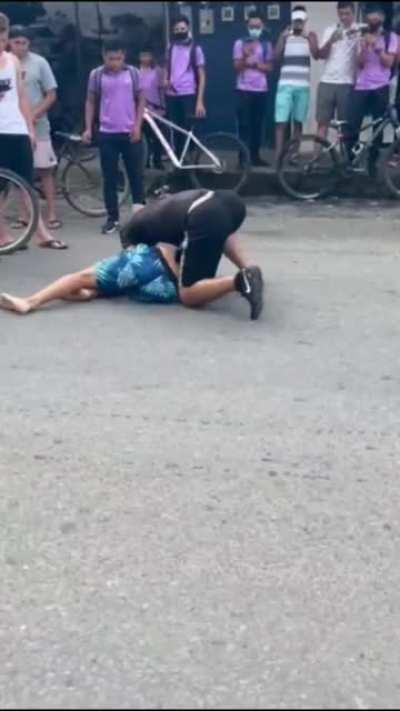 Brutal Concrete Slam ends in seizure.