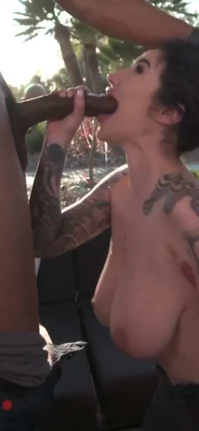 Little slut was begging to breathe 😈