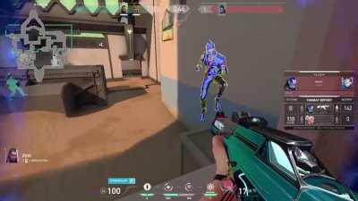 How to stop yoru from getting the spike in ult