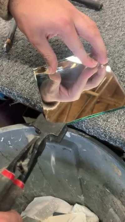 Glass Corner Clipper - sound on