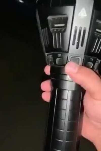 Imalent MS18 flashlight