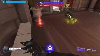Lucio and I called a truce to ambush Sombra at her translocator... But then she left (pre rework) 