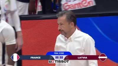 [Highlight] The Announcer and the Crowd goes absolutely nuts as Latvia upsets France